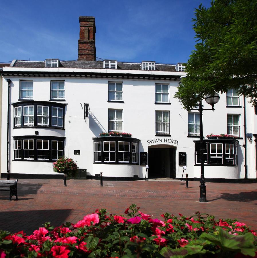 The Swan Hotel, Stafford, Staffordshire מראה חיצוני תמונה